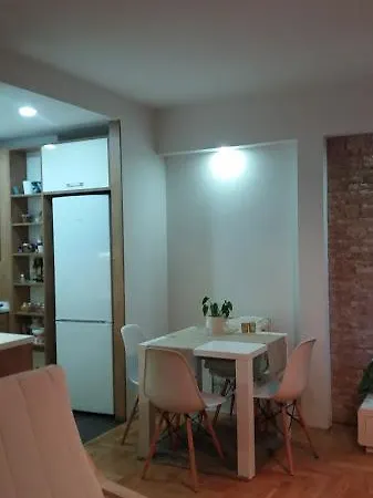 Emma's Rent